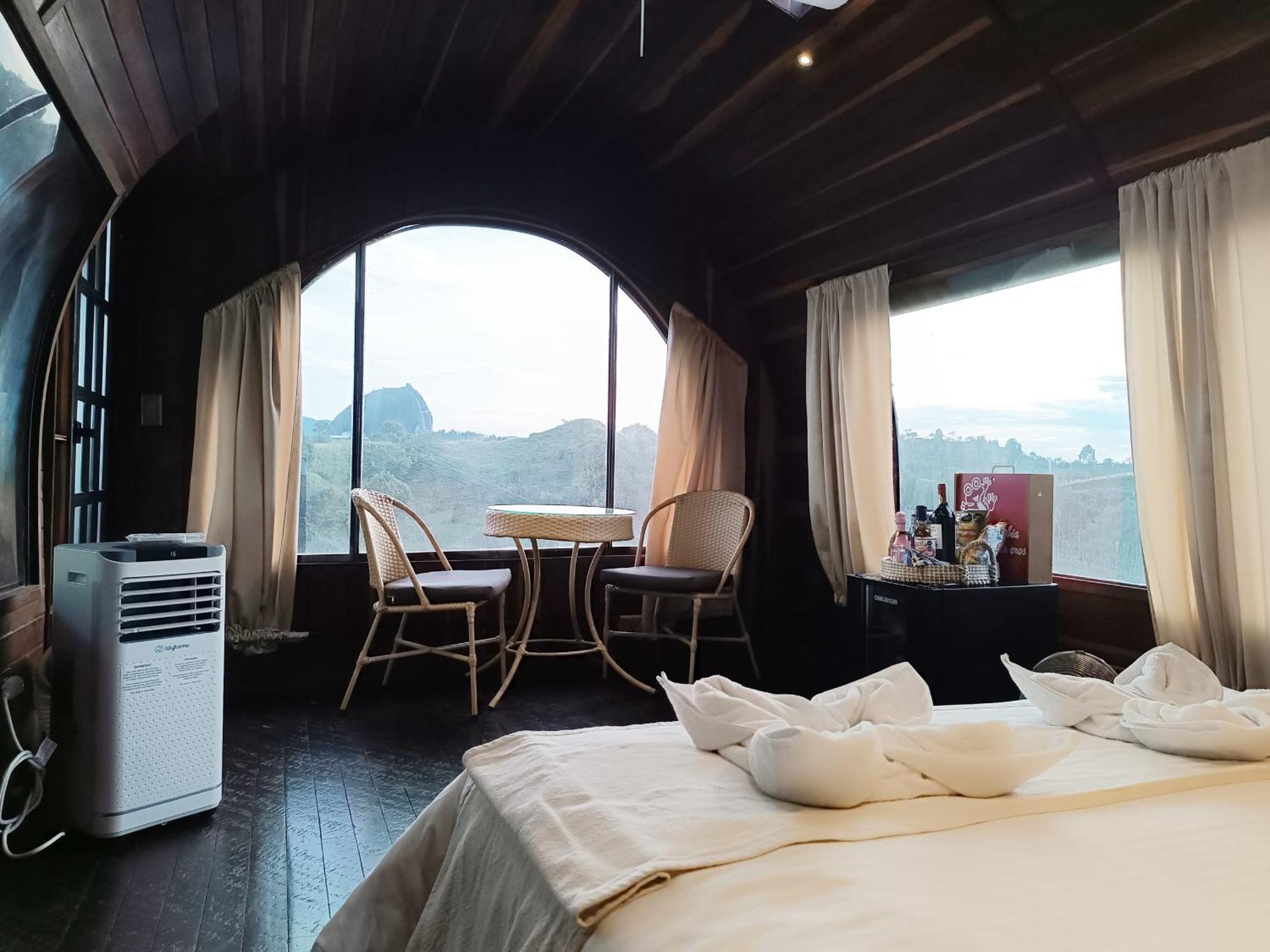 Glamping The Mountain Otel Guatapé Dış mekan fotoğraf