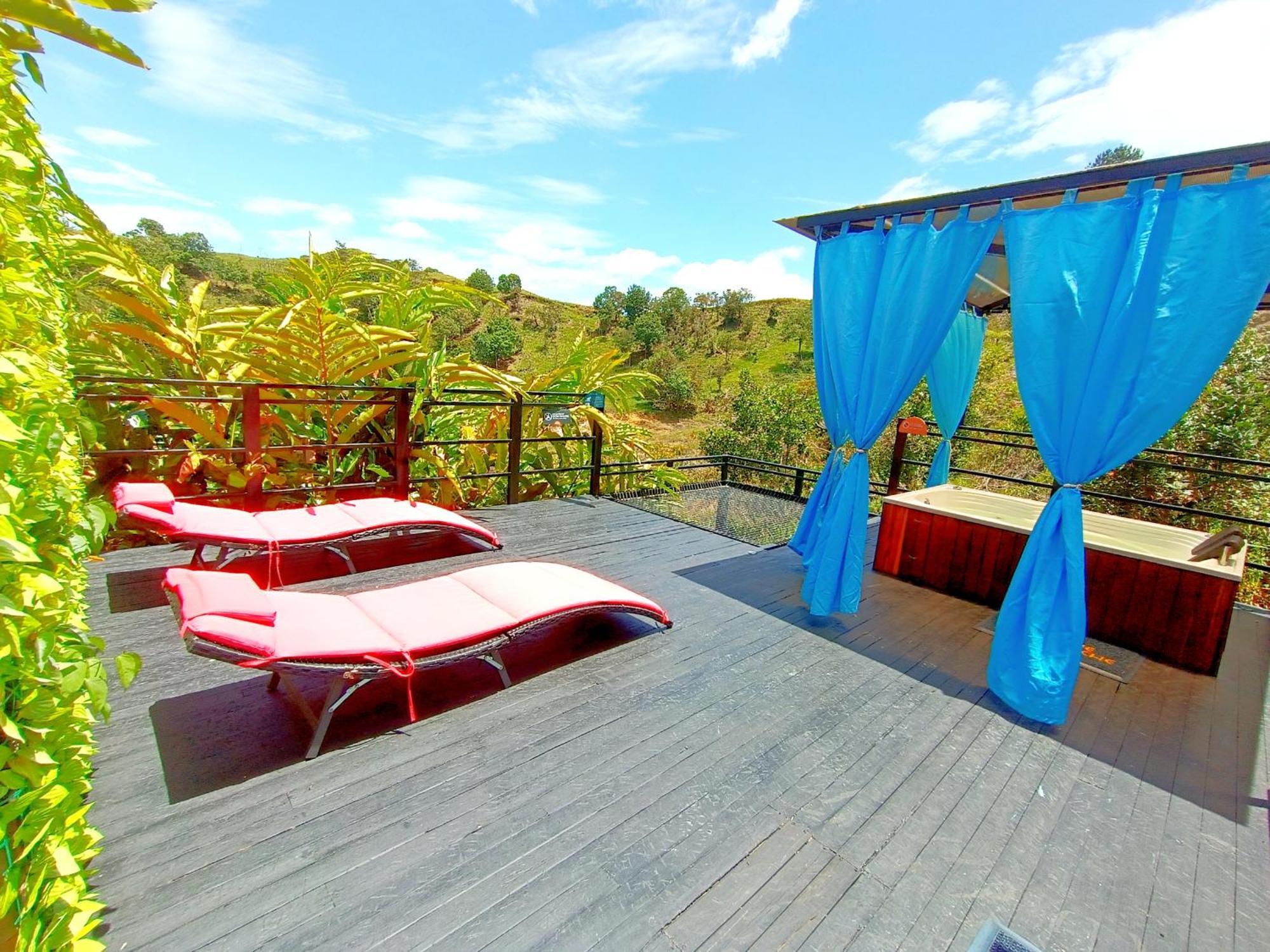 Glamping The Mountain Otel Guatapé Dış mekan fotoğraf